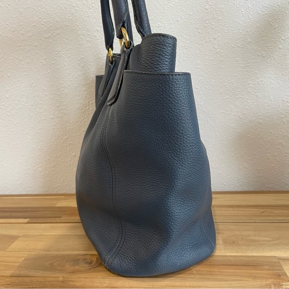 Prada Vitello Daino Pebble Leather Side Pocket Tote Bag - Picture 11 of 16